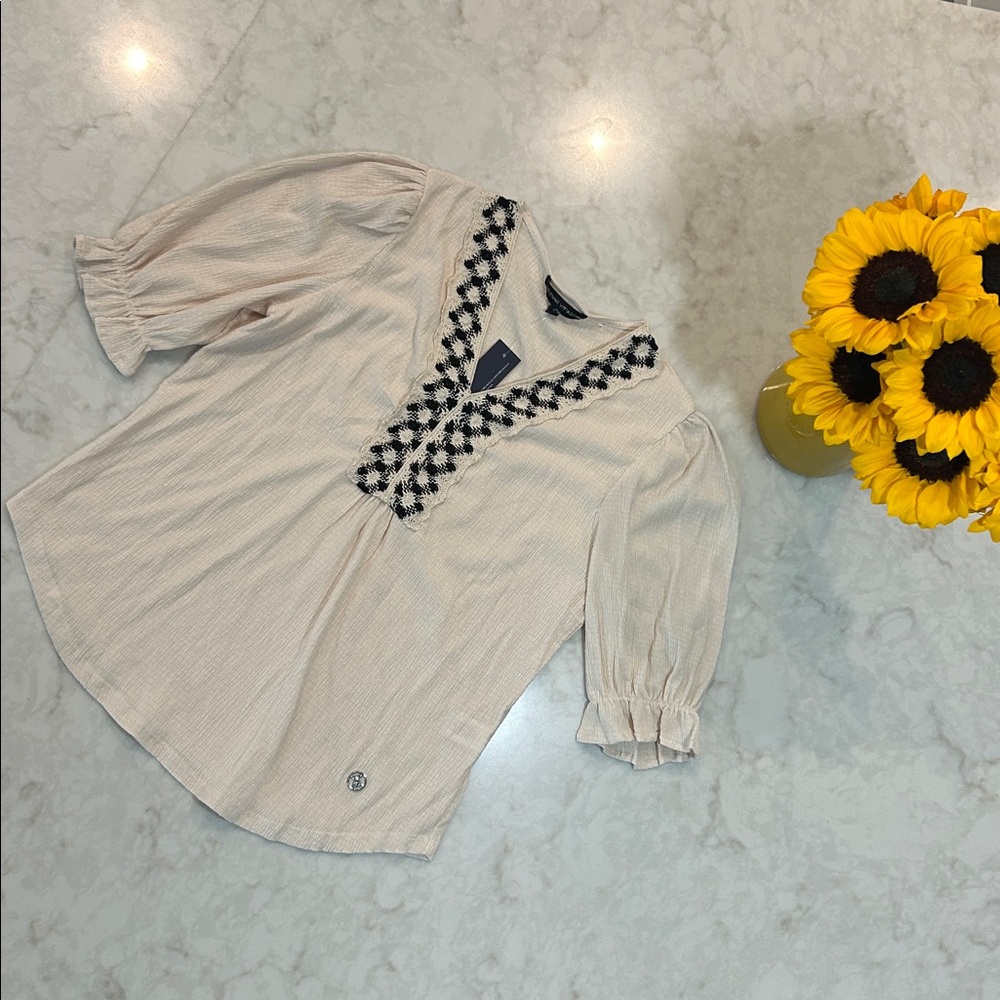 NWT Adrienne Vittadini quarter sleeve blouse